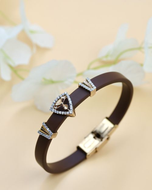 Trendy Rose Gold Look Belt Bracelet