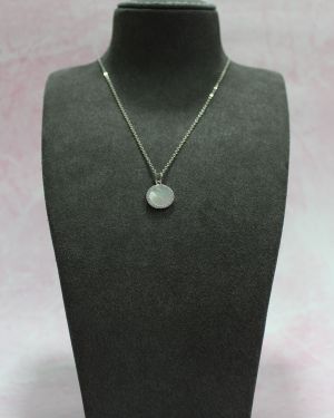 Silver Chain with Round MOP Pendant